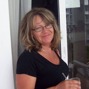 Meet your Posher, Debra